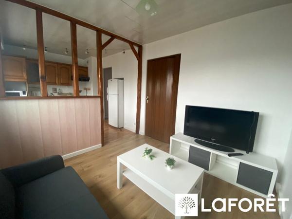 Location appartement près de JUVISY SUR ORGE - 1 pièce(s) - 27 m² - 680 €/mois