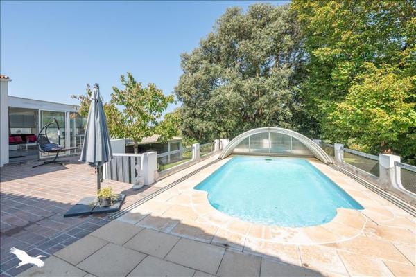 Maison à vendre |  Le Château-d'Oléron |  5 pièces | 135 m²