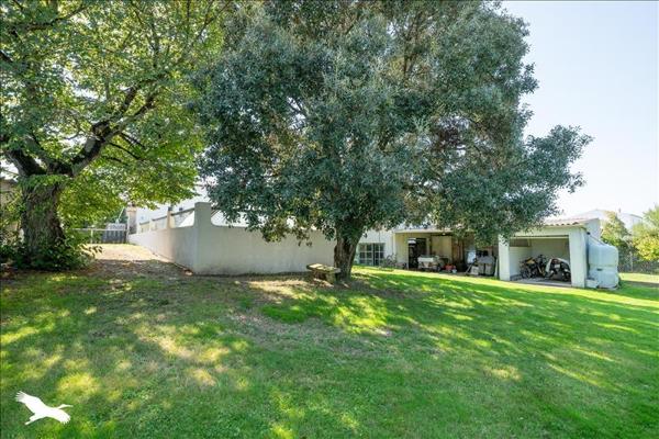 Maison à vendre |  Le Château-d'Oléron |  5 pièces | 135 m²