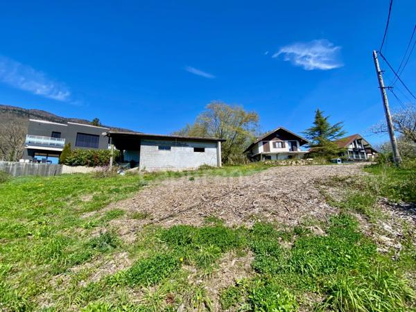 Terrain à vendre 806 m2. Hameau de Feigères-PERON (01)