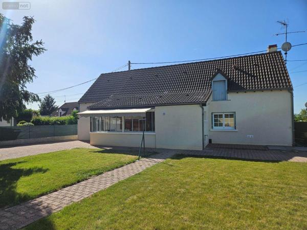 Maison de ville à vendre à Châteauroux dans l'Indre (36000), ref : 11807/446   
NOTZ