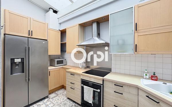 Appartement à vendre    3 pièces • 71,30 m2 Paris 15
