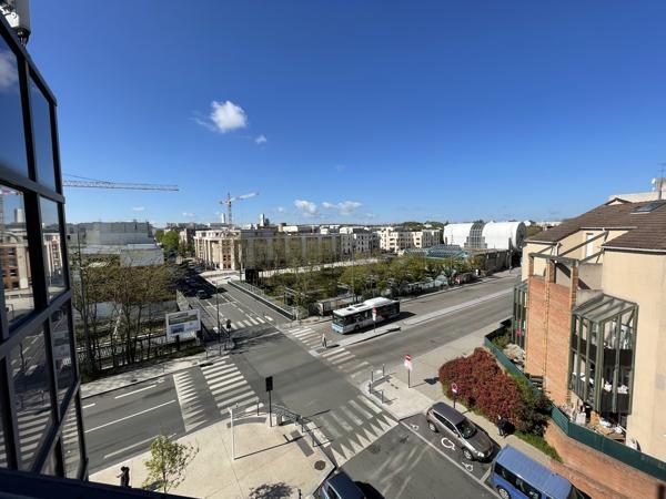 Bureaux à louer à Cergy proche gare et parkings en sous-sol disponibles