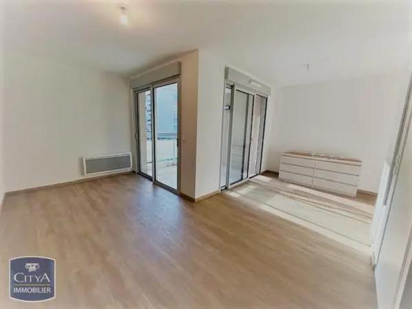 Appartement à louer 1 pièce 30.51m²