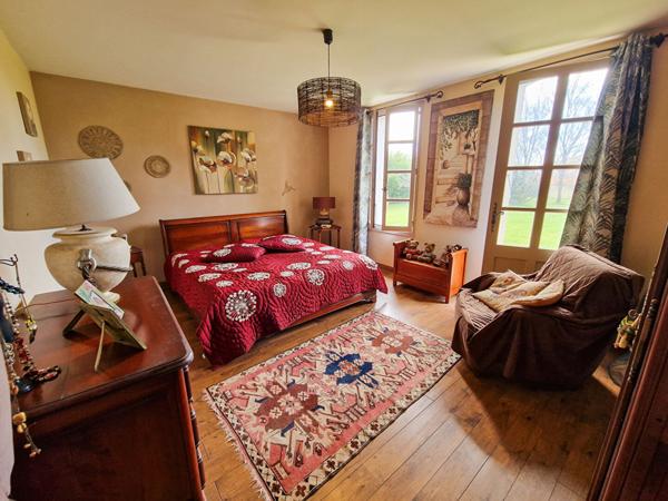 Vente Maison LUCON (85400) - 9 pièces - 246 m² |