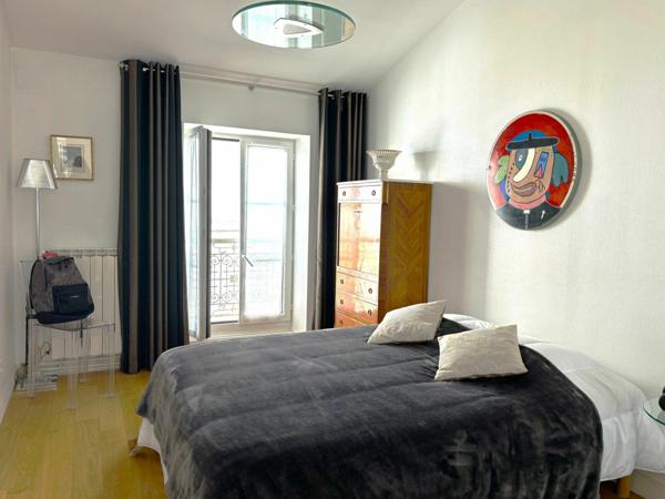 Appartement à vendre    5 pièces •  Rochefort