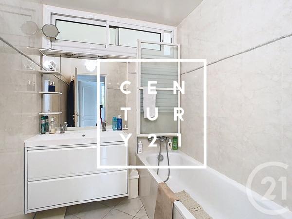 Appartement F4 à vendre  4 pièces - 70,60 m2 MEUDON - 92