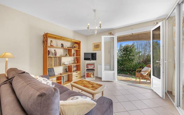 Maison à vendre    8 pièces • 152 m2 Saint-Jeannet