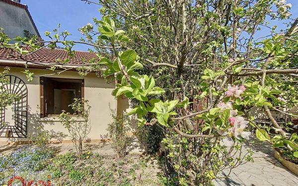 Terrain à vendre    Châtillon