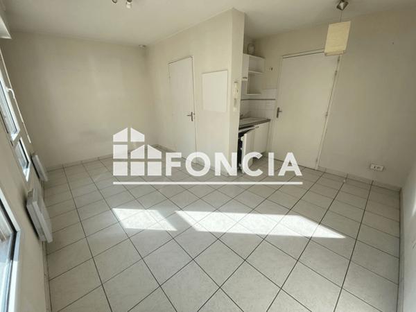 Location Studio 18.96 m² - 2 TER RUE DE CHATEAULIN Nantes 44000