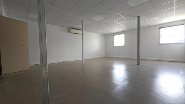 Dpt Essonne (91), Bureau à louer à CHAMPLAN