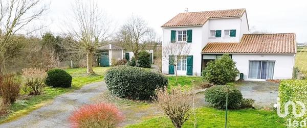 Maison 5 pièces de 139 m² à La Peyratte (79200)