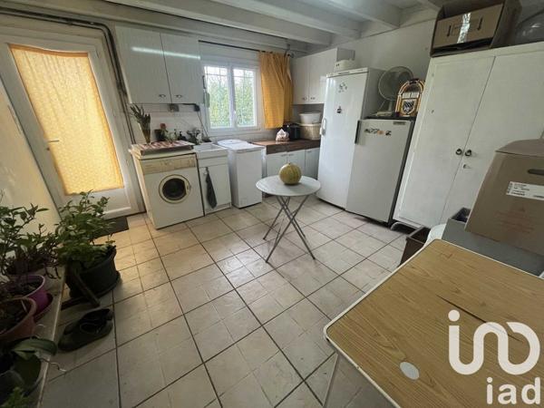 Maison 5 pièces de 139 m² à La Peyratte (79200)