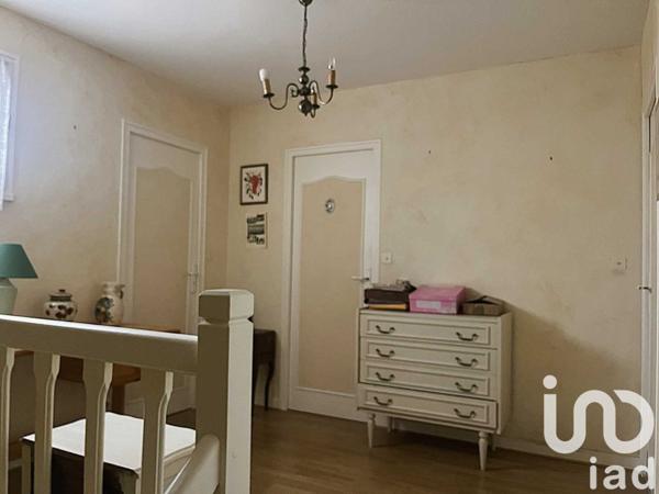 Maison 5 pièces de 139 m² à La Peyratte (79200)
