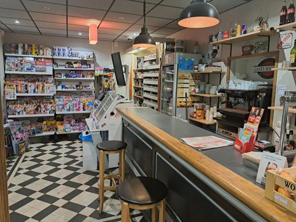 28000 CHARTRES- BAR TABAC FDJ PRESSE PMU 200 m² TERRASSE et LOGEMENT