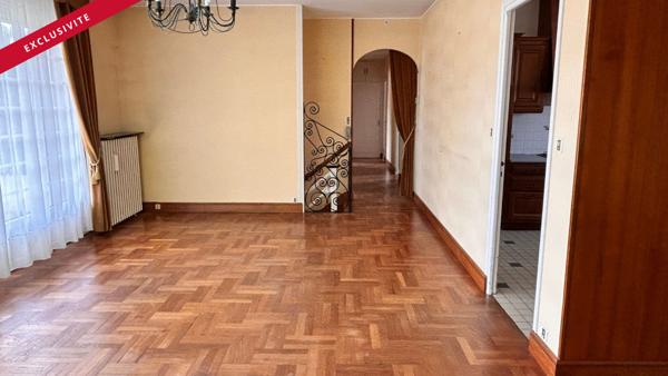 Pavillon sur sous-sol à Chaunay