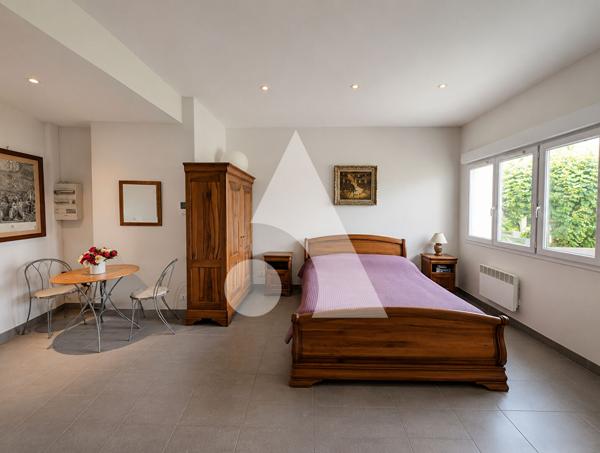 Maison 7 pièces 256 m2