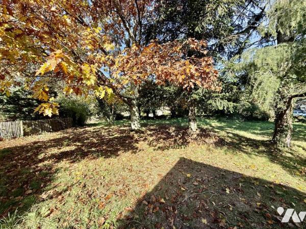 Bâtiment en pierre à rénover