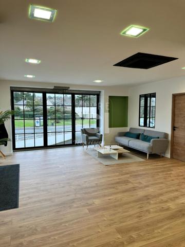 Local commercial Murs Erigne 276.50 m2