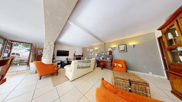 Maison Vitry Sur Seine - Gare Jean Jaures - 4 pièces 97 m²