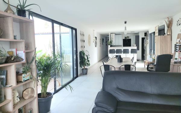 Maison à vendre    11 pièces •  Aigrefeuille-d'Aunis