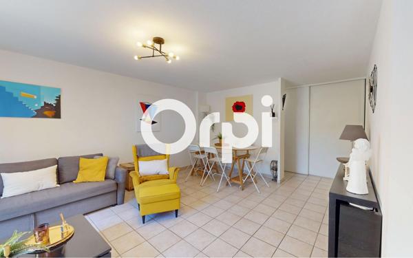 Appartement à vendre    5 pièces • 108 m2 Carqueiranne