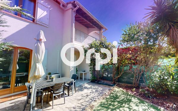 Appartement à vendre    5 pièces • 108 m2 Carqueiranne