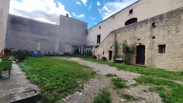 Loft de caractère 175 m² avec jardin et dépendances