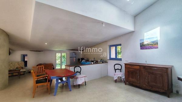 Loft de caractère 175 m² avec jardin et dépendances