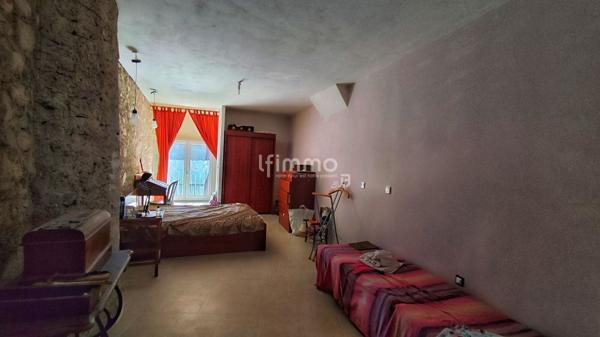 Loft de caractère 175 m² avec jardin et dépendances