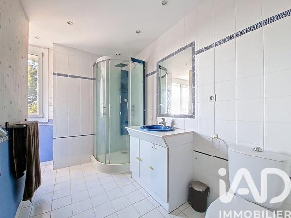 Maison à vendre 8 pièces 226 m² Couëron