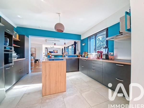 Maison à vendre 8 pièces 226 m² Couëron
