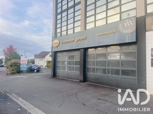 Garage, Station-service​ à vendre 1 370 m² Caen