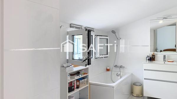 Maison de 140 m2 , terrain piscinable et arboré