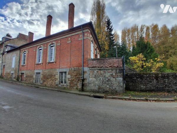 MAISON D'HABITATION A RENOVER 4 chambres terrain 1643 m²