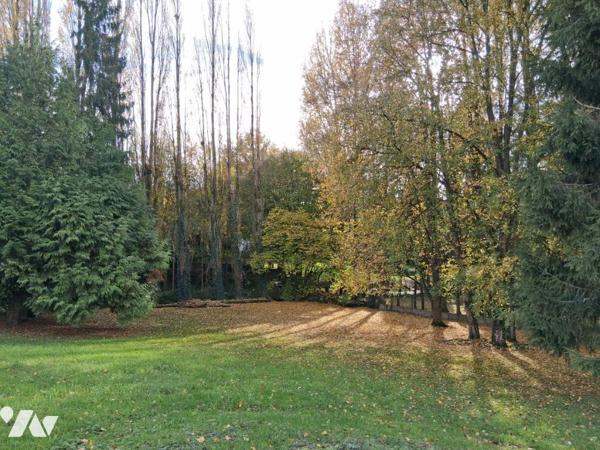 MAISON D'HABITATION A RENOVER 4 chambres terrain 1643 m²