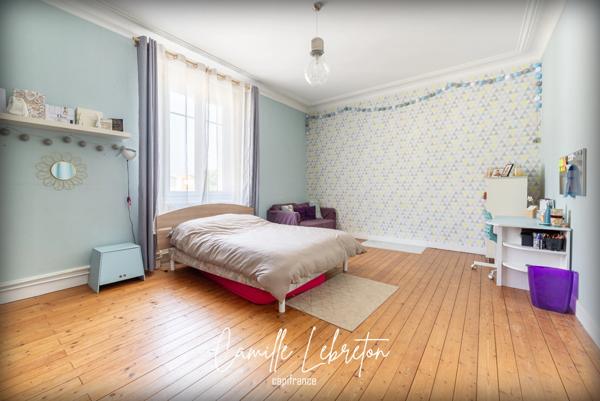 Maison à vendre 8 pièces VALLET (44)