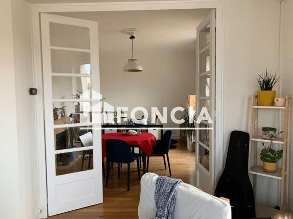 Location Appartement 3 pièces 73 m² - 3 RUE GUTENBERG Valence 26000