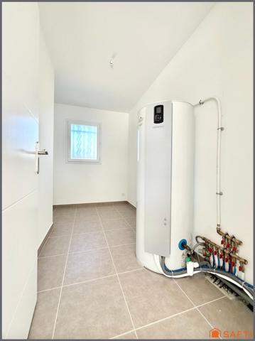 Maison 3 chambres et GARAGE à TAVEL