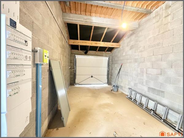 Maison 3 chambres et GARAGE à TAVEL