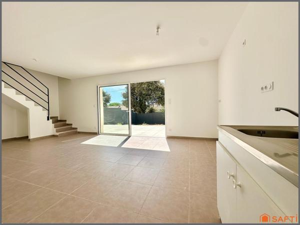 Maison 3 chambres et GARAGE à TAVEL