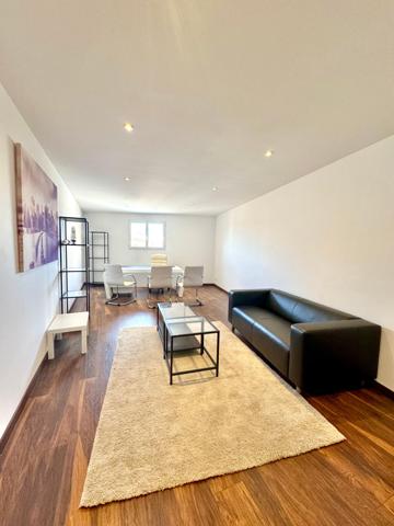 Sainte-Maxime-200m de la mer- appartement/bureaux apercu mer 109m2