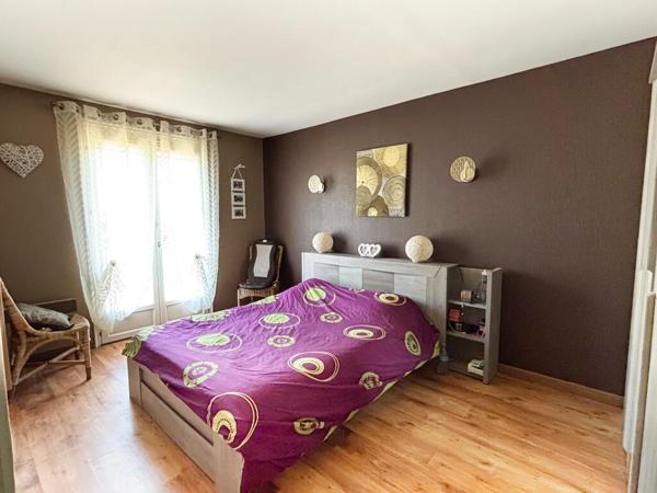 Villa coup de coeur sous sol complet 4 chambres  et piscine