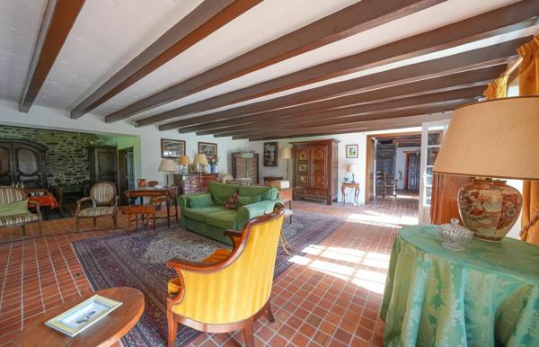 Vente Maison de luxe Surzur 7 Pièces 203 m²