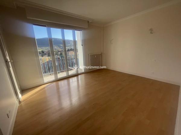 Location Appartement 5 pièces 142 m2 à Millau