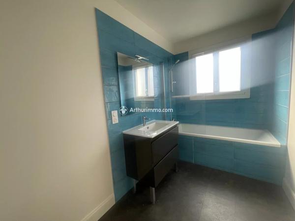 Location Appartement 5 pièces 142 m2 à Millau