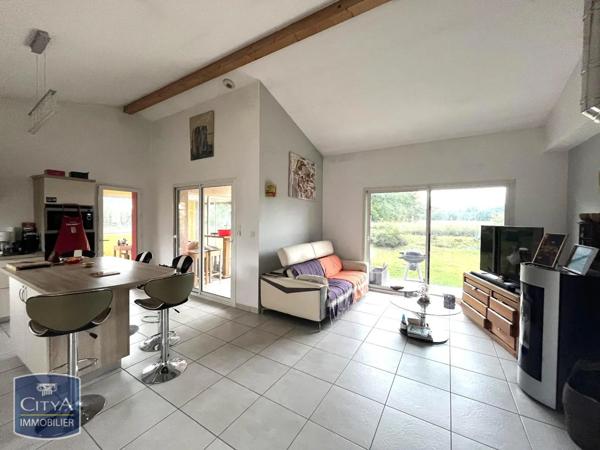 Maison à louer 4 pièces 122m²