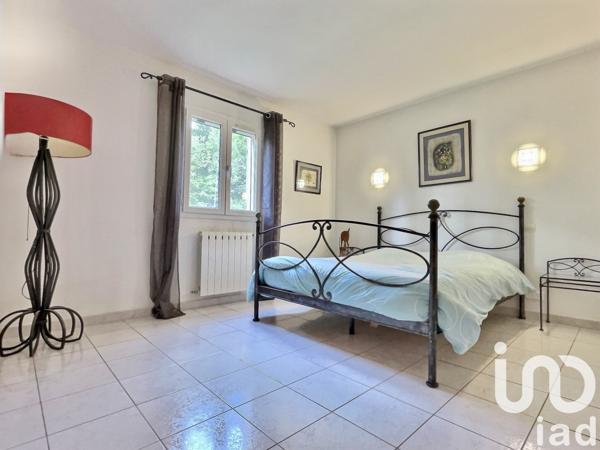 Maison à vendre 5 pièces 146 m² Saint-Zacharie