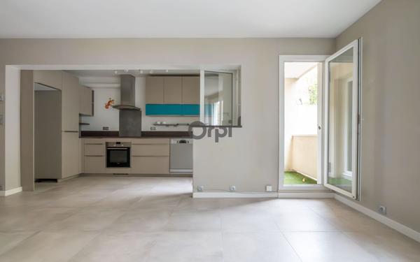 Appartement à vendre    3 pièces • 55,35 m2 Saint-Maur-des-Fossés