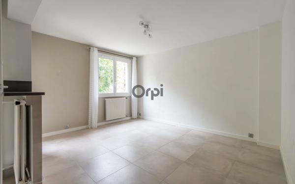 Appartement à vendre    3 pièces • 55,35 m2 Saint-Maur-des-Fossés